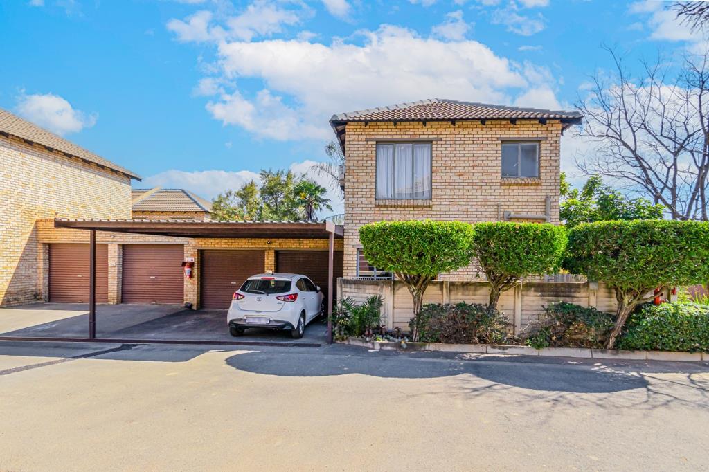 2 Bedroom Townhouse