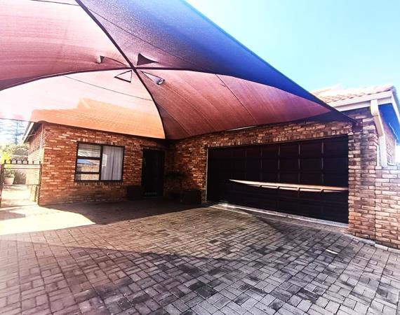 3 Bedroom Simplex