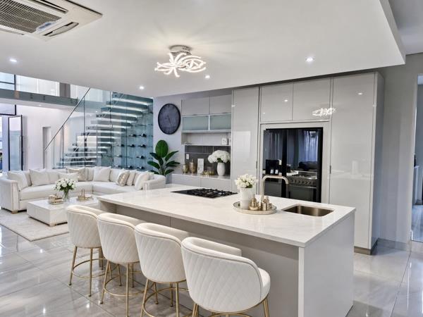 5 Bedroom House