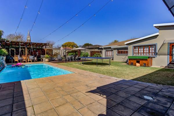 4 Bedroom House