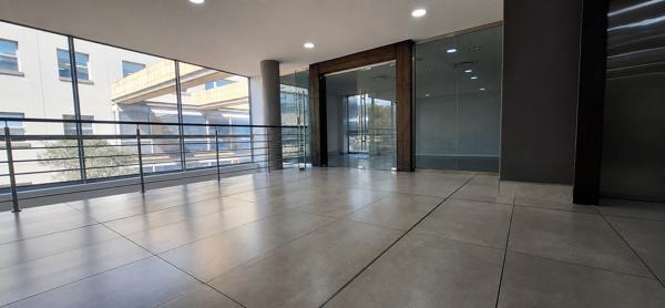762.3 m² Commercial space