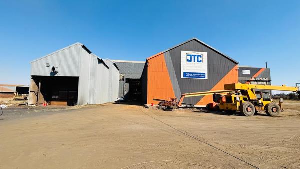 6 245 m² Industrial space
