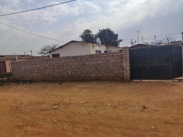 2 Bedroom House