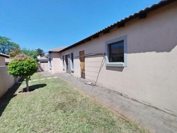 2 Bedroom Simplex