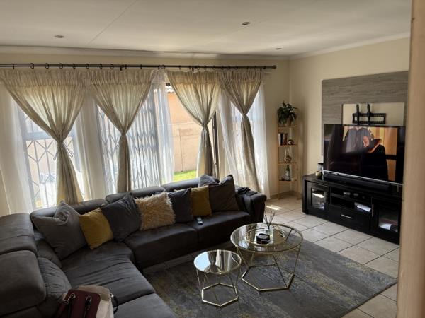 2 Bedroom Simplex