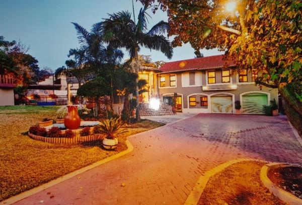 8 Bedroom House