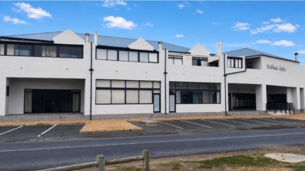 138 m² Retail Space