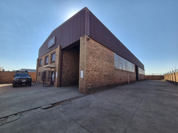 750 m² Industrial space