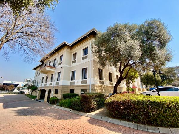 1 527 m² Office Space