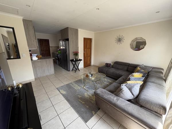 2 Bedroom Simplex