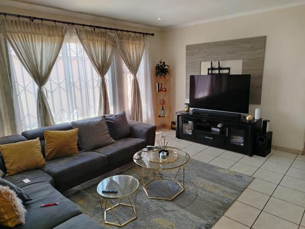 2 Bedroom Simplex