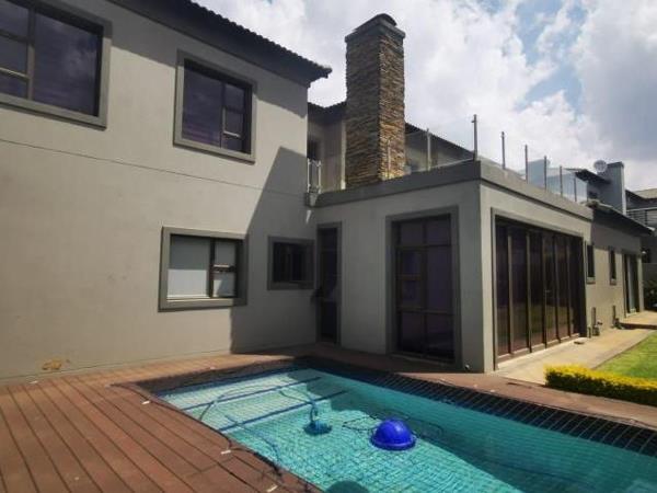 5 Bedroom House