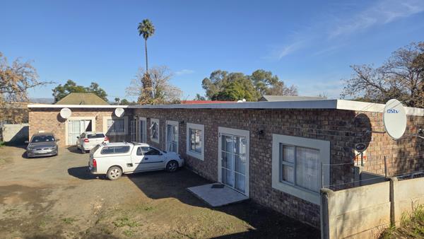 9 Bedroom House