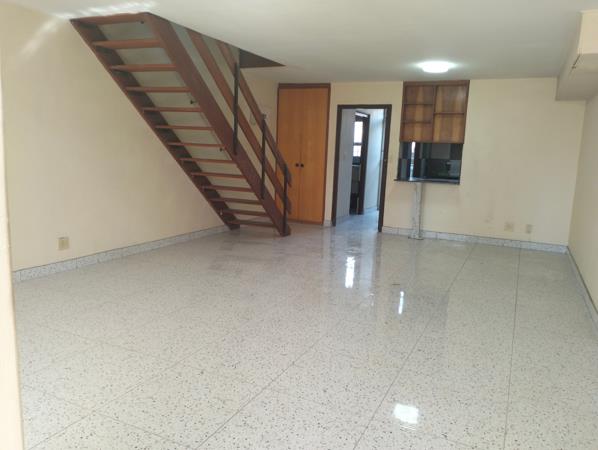 2 Bedroom Duplex