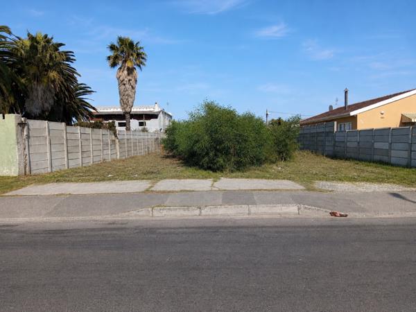 457 m² Land
