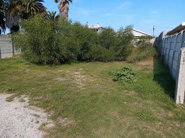 457 m² Land
