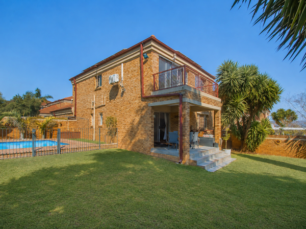 3 Bedroom Townhouse