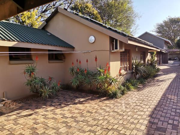 1 Bedroom Garden Cottage