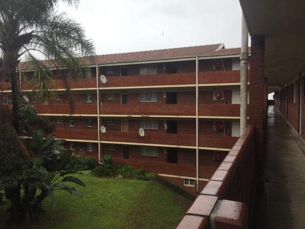 2 Bedroom Flat