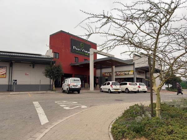 355 m² Retail Space