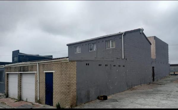 20 Bedroom House