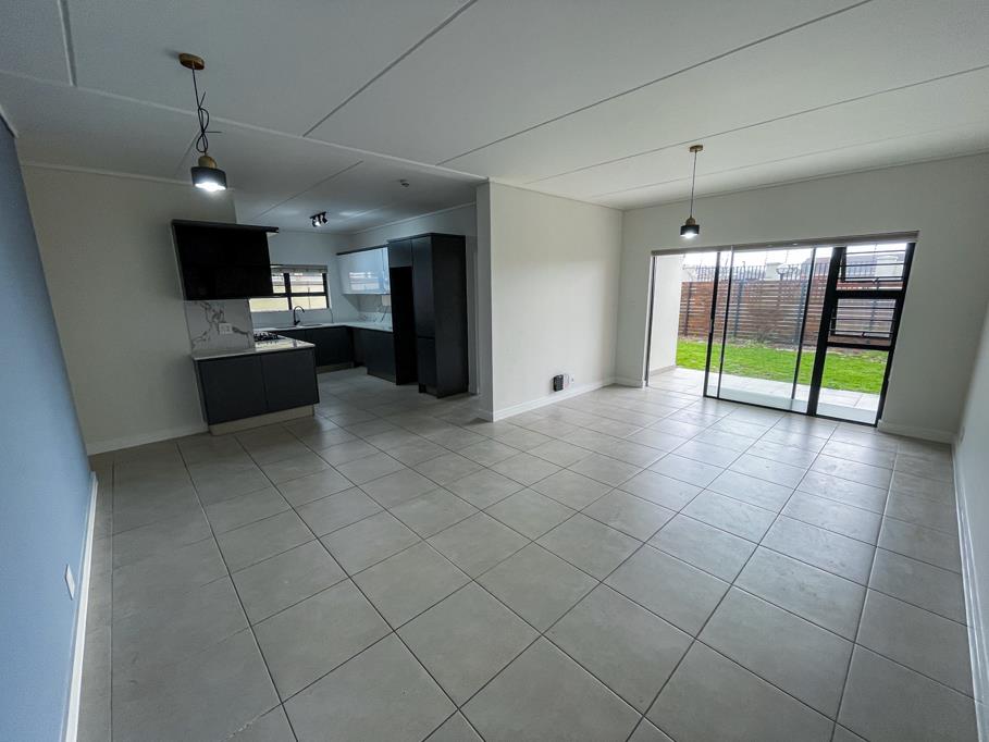 3 Bedroom Apartment