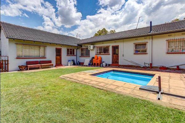 5 Bedroom House