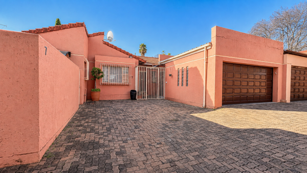 2 Bedroom Townhouse