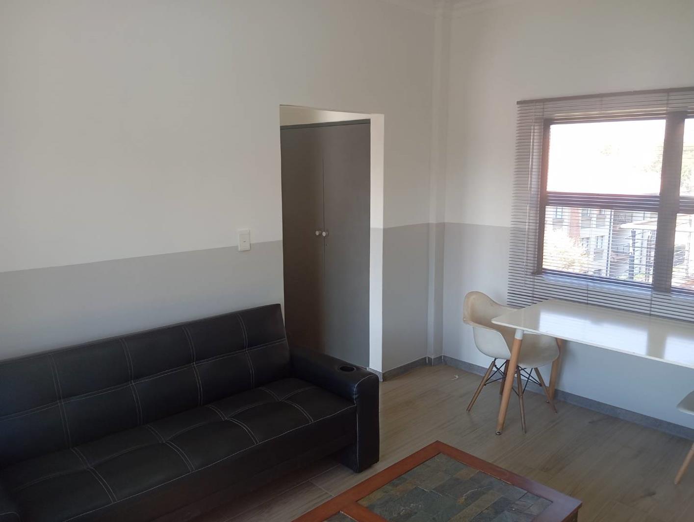 2 Bedroom Apartment in Ruimsig