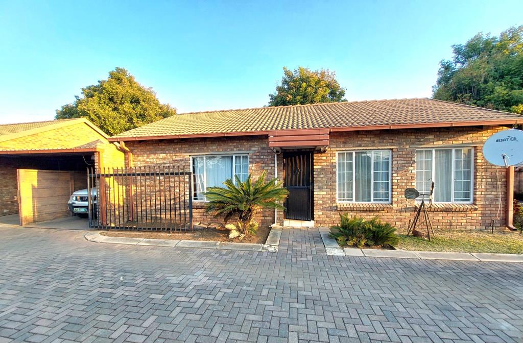 2 Bedroom Townhouse