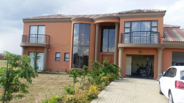 5 Bedroom House