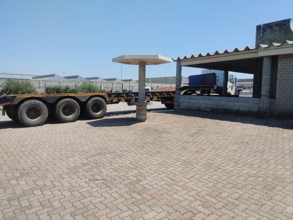 304 m² Commercial space