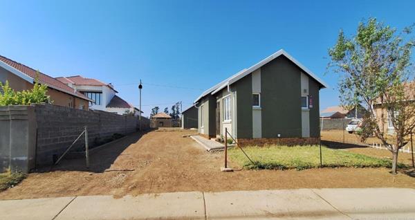 2 Bedroom House