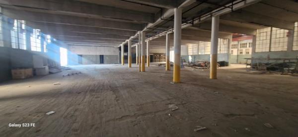 2 300 m² Industrial space