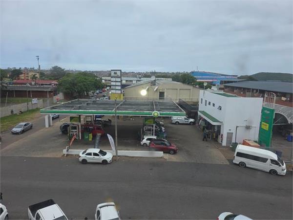 15 m² Retail Space
