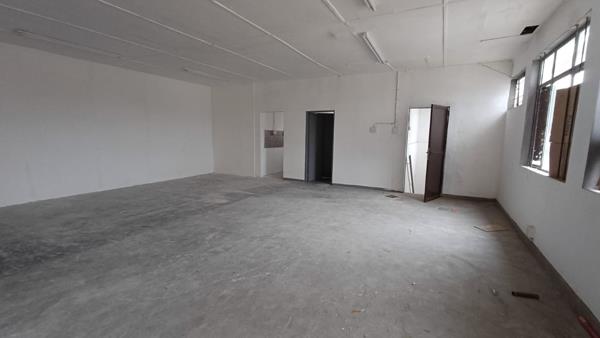 350 m² Industrial space