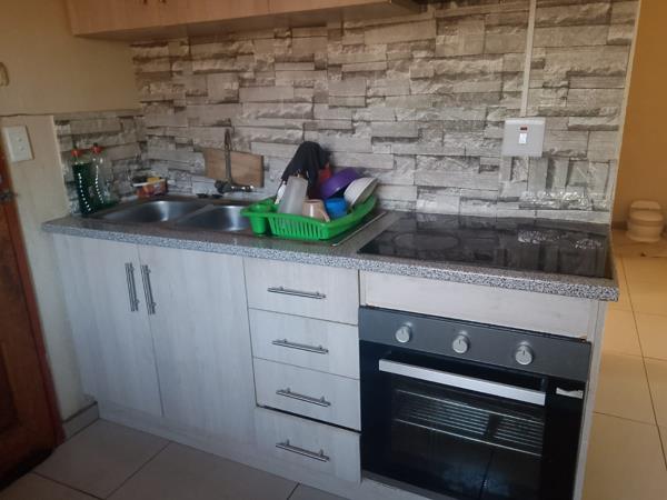 2 Bedroom House