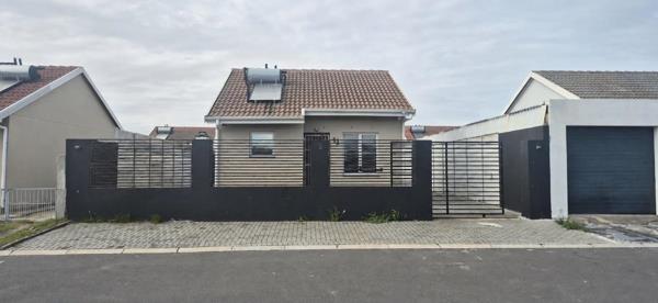 2 Bedroom House
