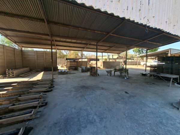 568 m² Industrial space