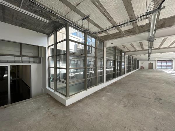 241 m² Commercial space