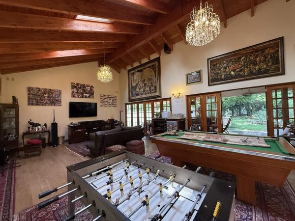 5 Bedroom House