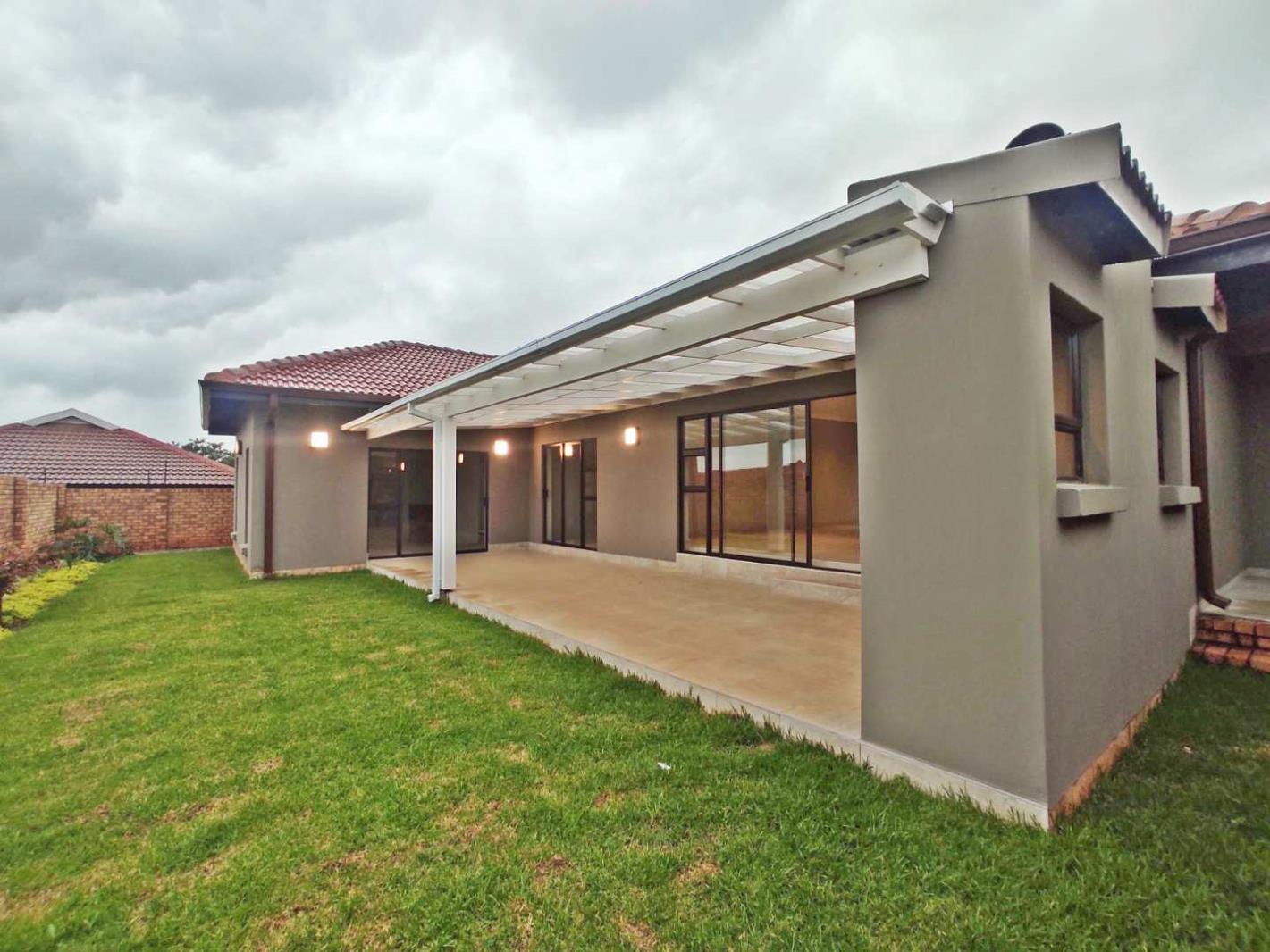 4 Bedroom House in Allens Nek