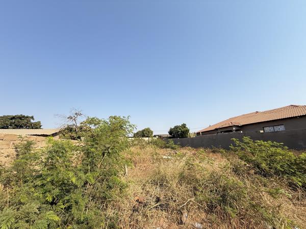 452 m² Land