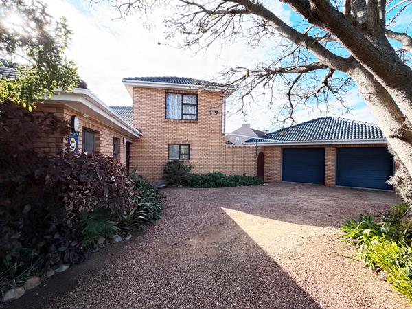 5 Bedroom House