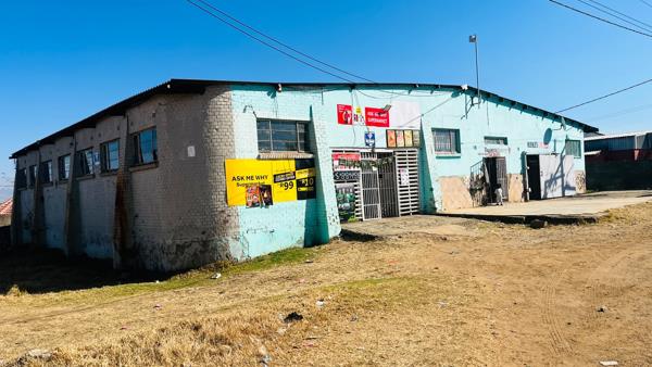 1 000 m² Commercial space