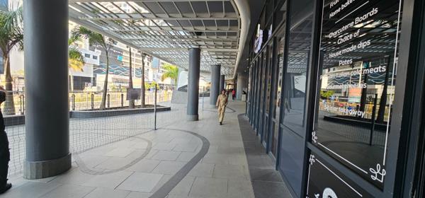 64 m² Retail Space