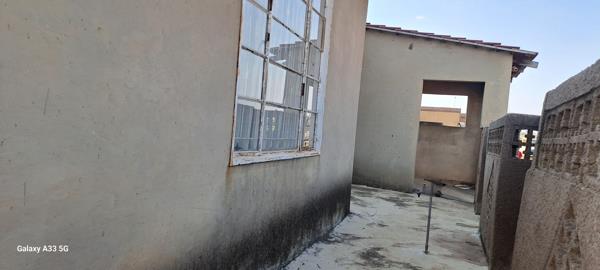 2 Bedroom House