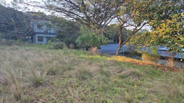 894 m² Land