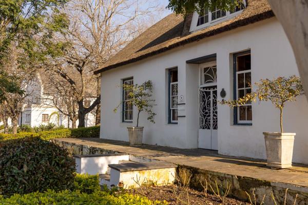 7 Bedroom House