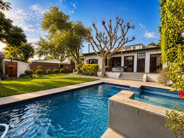 4 Bedroom House
